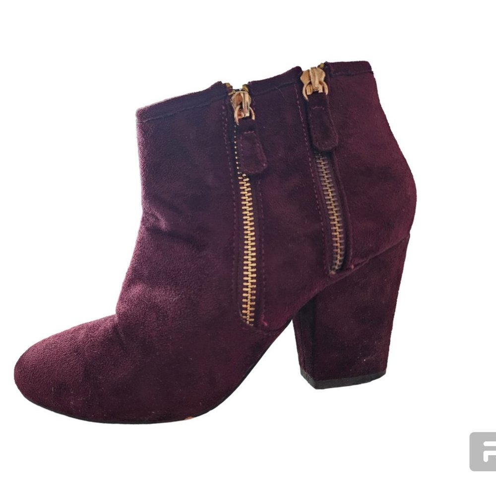 Rossi (Spain) Burgundy Velvet Boots with Zippers.  Ankle Boot